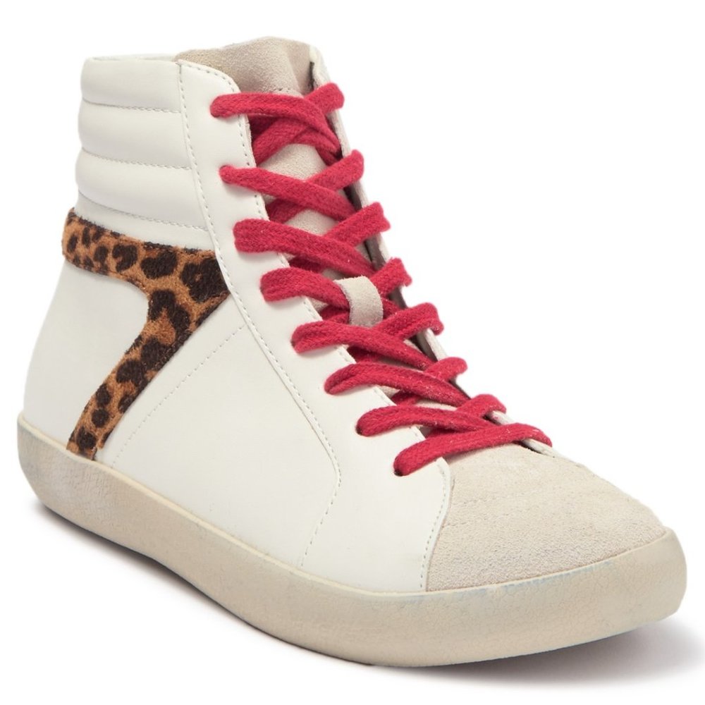 Steve Madden Bumping Sneaker
